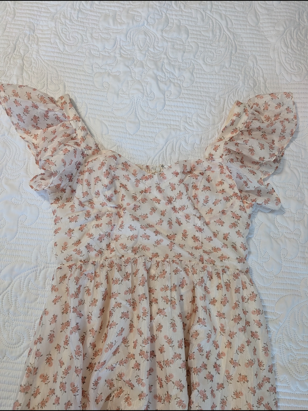 Altard state Floral Flutter Sleeve Dress